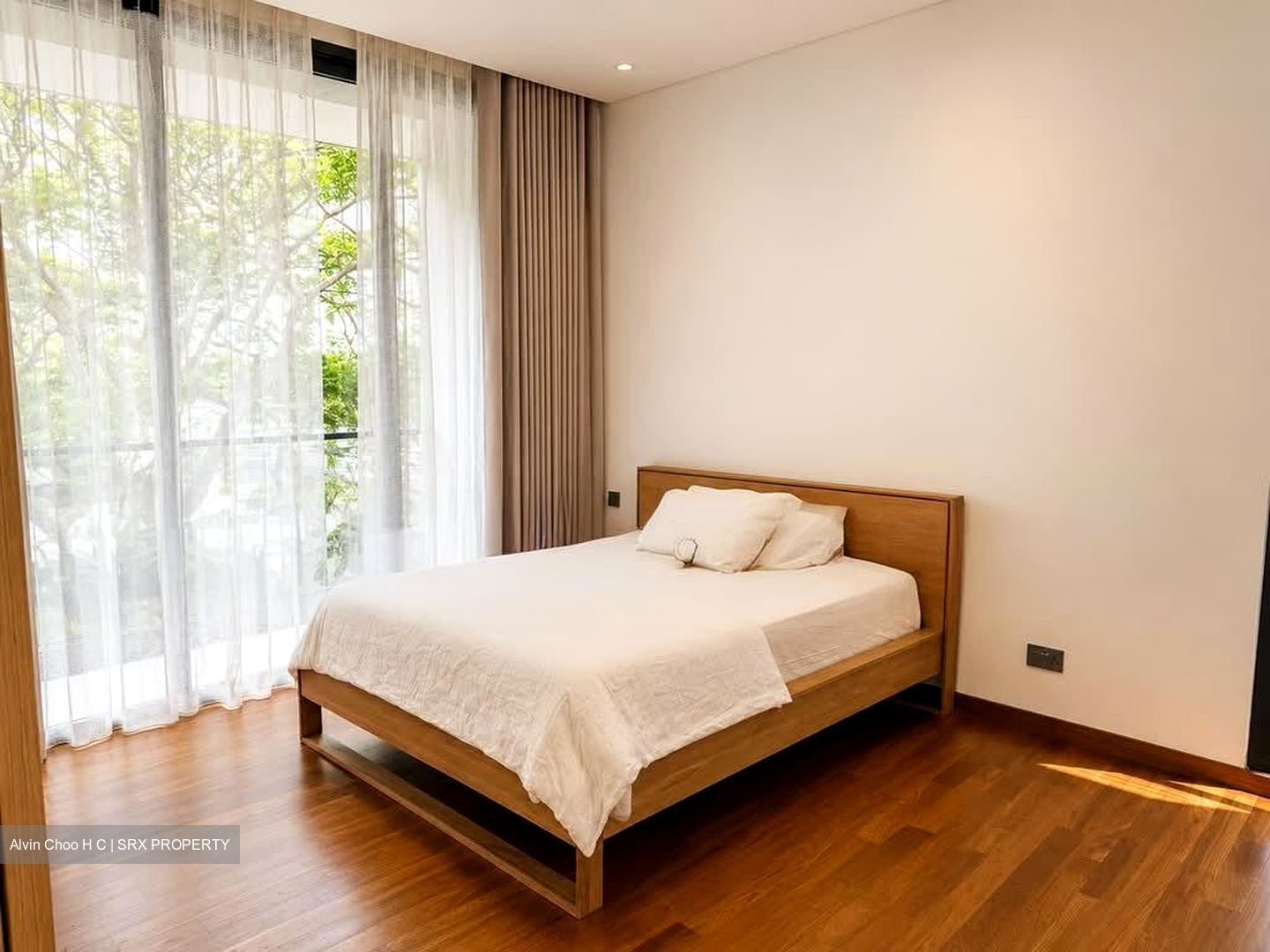 Upper East Coast Road (D15), Terrace #555540171